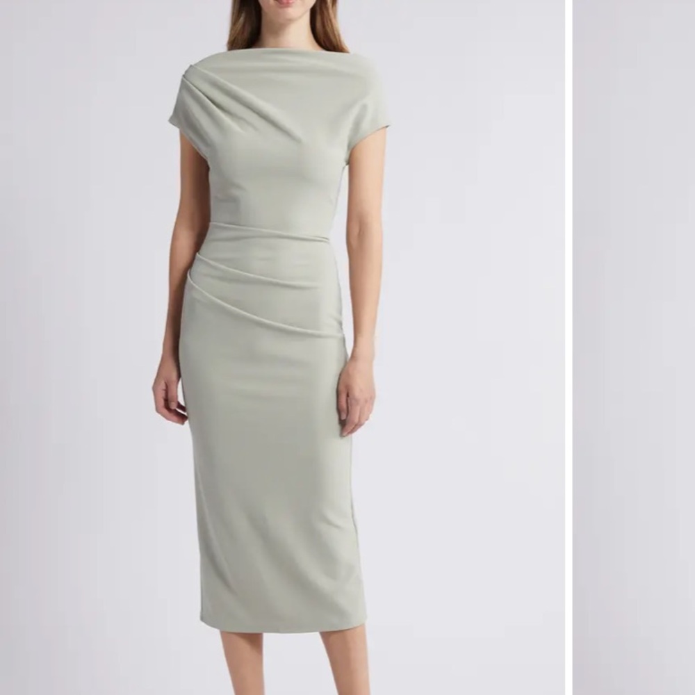 NWOT Nikki Lund Women's Sage Midi Dress